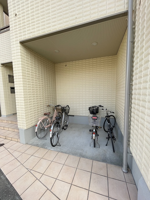 有邦ヒルズのその他共用部分|自転車駐輪場