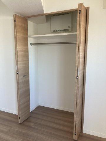 エルフォルテ赤羽西の収納