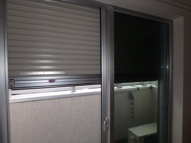 リビングライフ長瀬のセキュリティ|シャッター付き