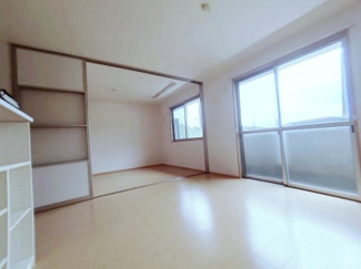 【居間・リビング】 | シャルム・ポンテシコネ