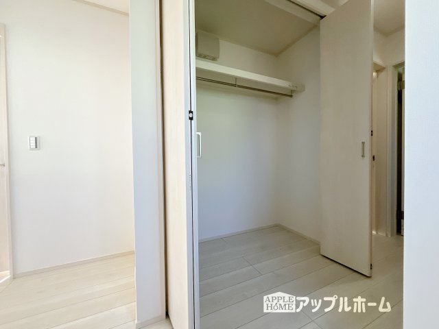 【新築住宅】深谷市天神町 全4区画の収納|2階廊下の収納スペース