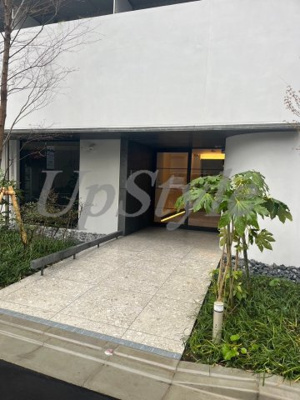 【エントランス】 | ワンルーフレジデンス上野御徒町