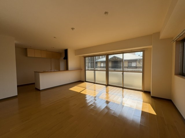 リコリスの居間・リビング