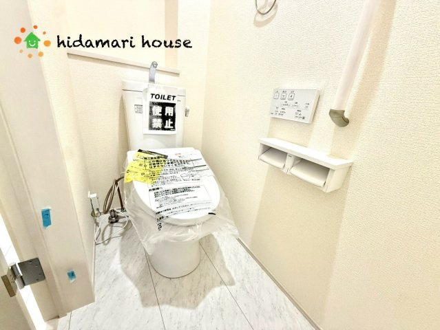 見沼区深作3丁目　新築戸建　ブルーミング01の玄関