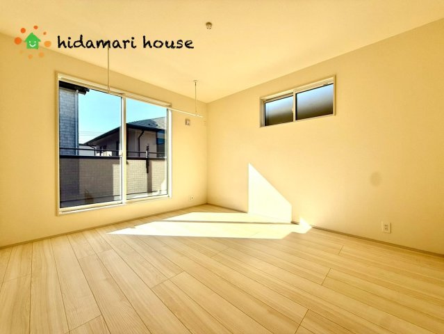 見沼区深作3丁目　新築戸建　ブルーミング01の独立洗面台