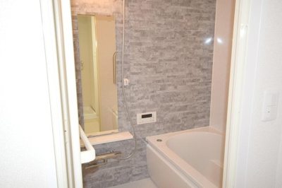 【浴室】 | 中古マンション藤沢市城南３丁目☆クリオ藤沢伍番館 7階-52-24- | 風呂写真