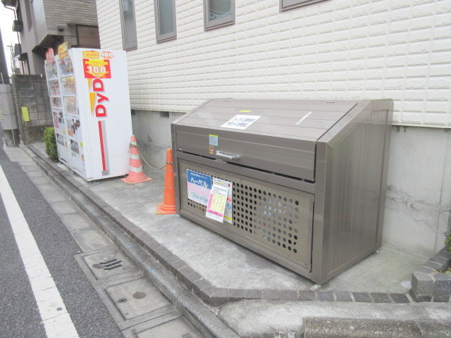 フォレスタのその他共用部分|★敷地内ゴミストッカー★