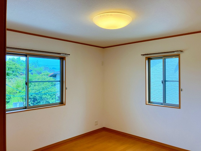 中古戸建　瑞穂市古橋　平成26年築の洋室