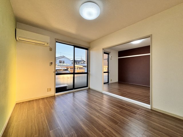 コーポ司　B棟の居間・リビング