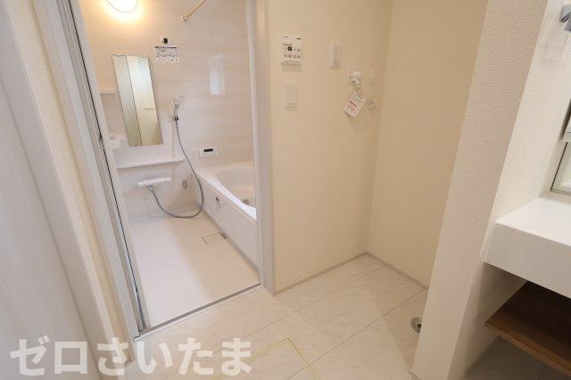 《仲介手数料無料》西区三橋６丁目1228-4新築一戸建てブルーミングガーデンのランドリースペース