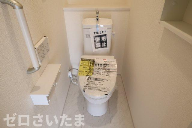 《仲介手数料無料》西区三橋６丁目1228-4新築一戸建てブルーミングガーデンのトイレ