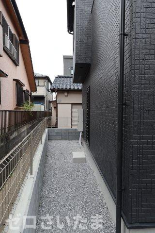《仲介手数料無料》西区三橋６丁目1228-4新築一戸建てブルーミングガーデンの外観