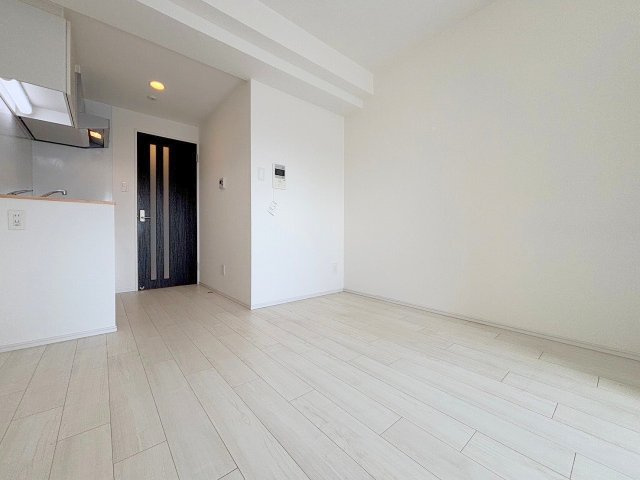 レオンコンフォート新大阪ウインズの居間・リビング