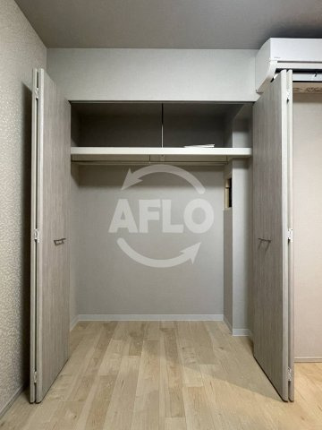 スプランディット福島WESTの収納|スプランディット福島WEST　クローゼット