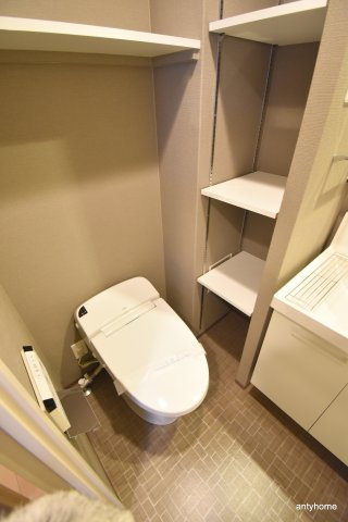 ミュプレ江坂　仲介手数料無料のトイレ