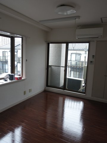 Ｌily-be 1stの居間・リビング