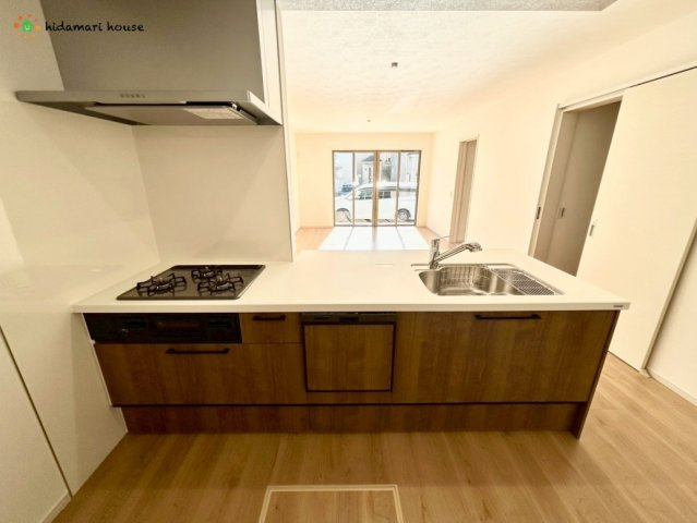 上尾市浅間台1期　新築戸建　テラシエ01のキッチン