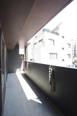 【バルコニー】 | クロノス30新町II