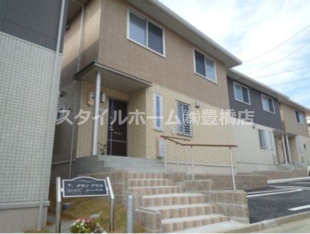 グラン・ブリエの外観