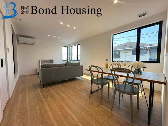 太陽光パネル付　収納豊富　垂水区小束山2丁目1号地　新築戸建