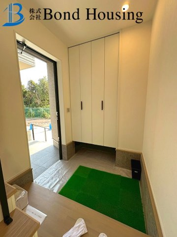 太陽光パネル付　収納豊富　垂水区小束山2丁目1号地　新築戸建