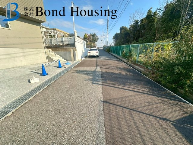 太陽光パネル付　収納豊富　垂水区小束山2丁目1号地　新築戸建