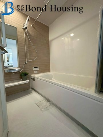 太陽光パネル付　収納豊富　垂水区小束山2丁目1号地　新築戸建