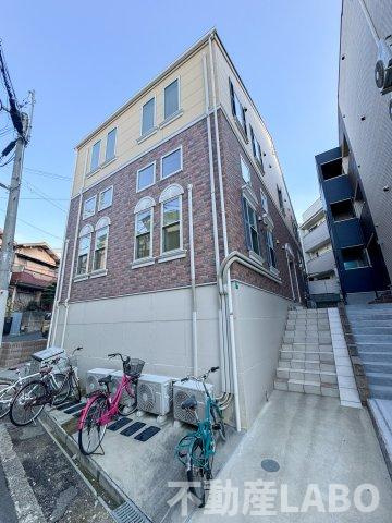 セレナ松虫の外観