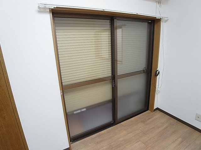 ときわ岬ハイツのセキュリティ|シャッター雨戸完備で留守時も安心