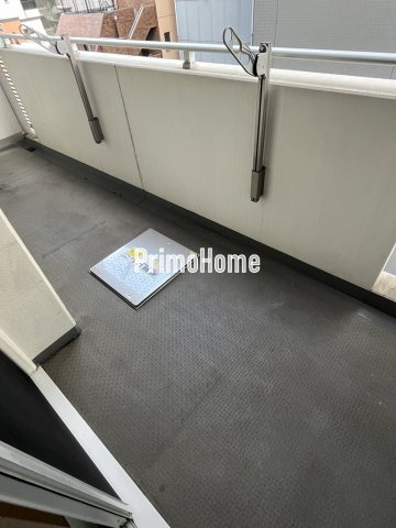 パークアクシス日本橋浜町のバルコニー