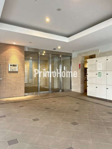 レガーロ御茶ノ水Ⅱのエントランス