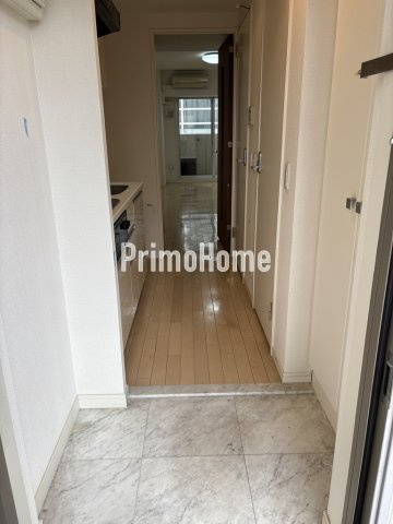 レガーロ御茶ノ水Ⅱの玄関