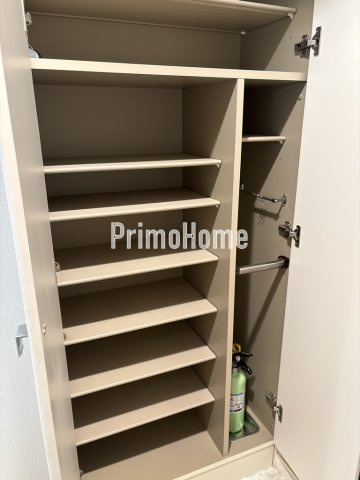 レガーロ御茶ノ水Ⅱの収納