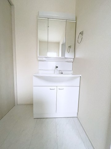 新築戸建・新築建売　郡山市安積荒井第13　安積第一小・安積中の洗面所|同社施工例