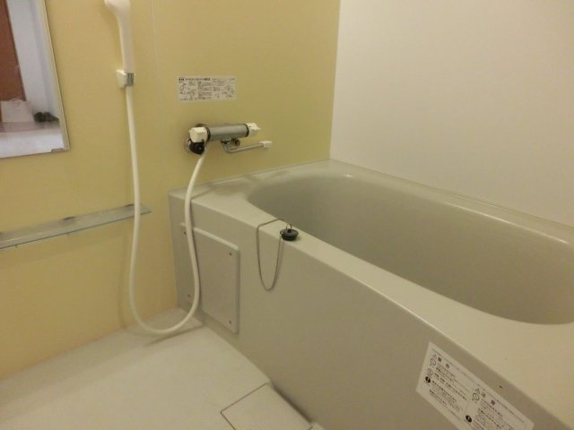 SunSunなんば弐番館の浴室