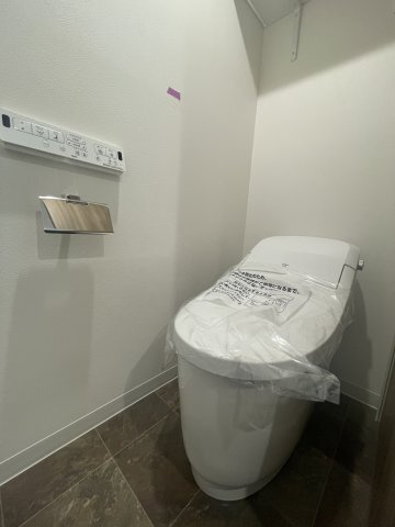 ルオーレ上北沢駅前のトイレ