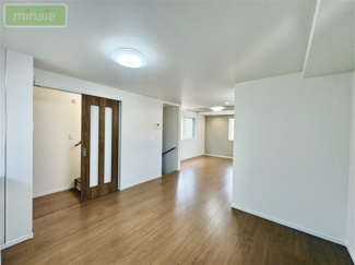 【居間・リビング】 | 食洗機付　市川駅11分　市川南4　1号棟　全2棟 | 施工例