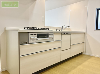 【キッチン】 | カウンターキッチン　食洗機付　市川駅11分　市川南4　2号棟　全2棟 | 施工例