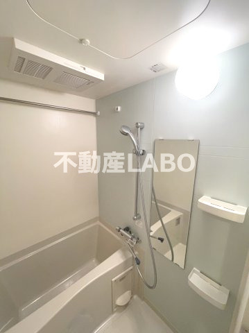 レオンヴァリエ大阪ベイシティの浴室