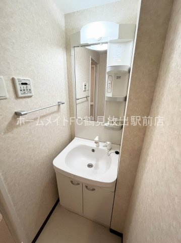大阪市城東区永田３丁目の賃貸マンションの独立洗面台