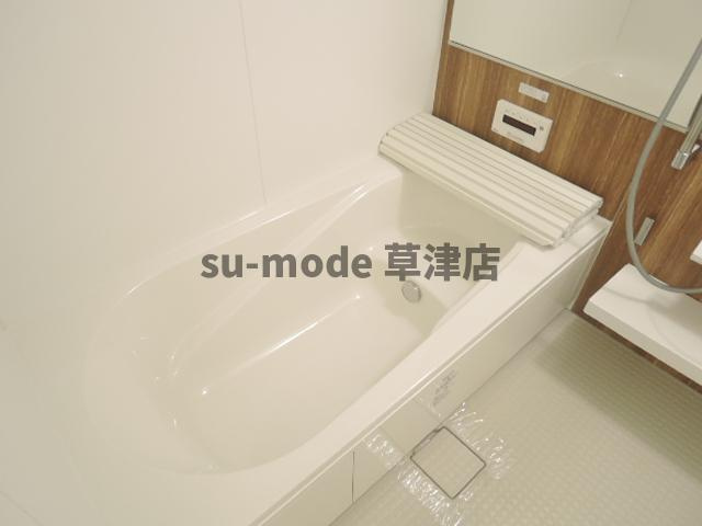 【浴室】 | N | 落ち着いた空間のお風呂です