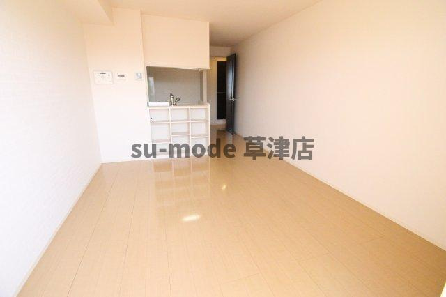 【居間・リビング】 | N | ゆったり過ごせる居間です