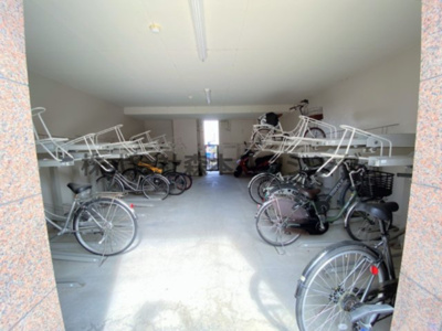 【その他共用部分】 | 　プラ・ディオ交野 | 駐輪場です