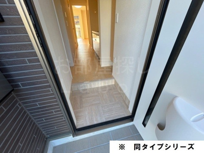 【玄関】 | ヴェルデュールⅢ