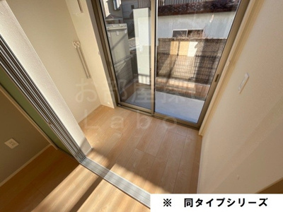 【バルコニー】 | ヴェルデュールⅢ