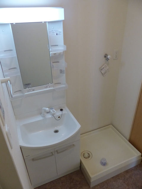 ひだまり荘の洗面所|／大手ハウスメーカー施工／他部屋写真／