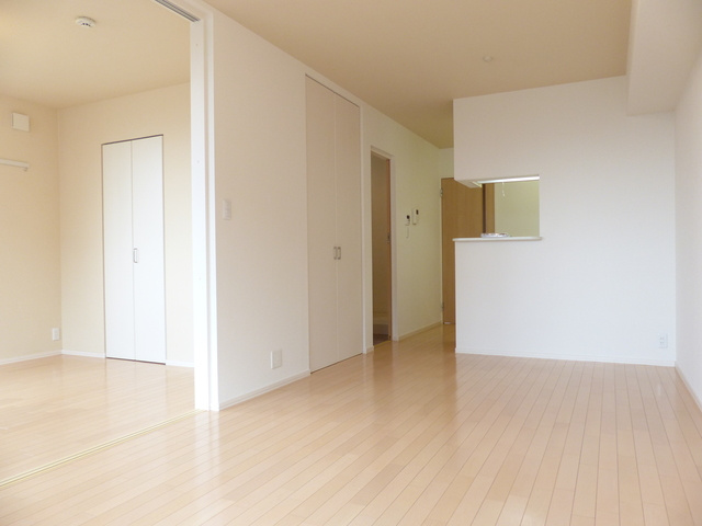 ひだまり荘の居間・リビング|／大手ハウスメーカー施工／他部屋写真／