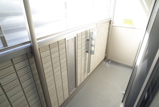 ボヌール本山中町のバルコニー