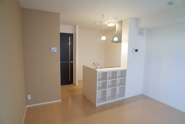 ボヌール本山中町の居間・リビング