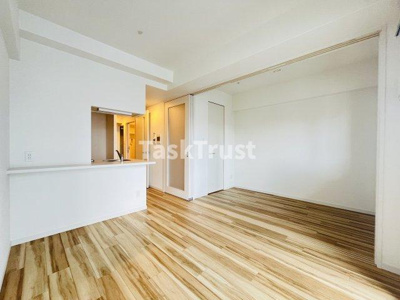 【居間・リビング】 | レオンコンフォート都島Ⅱ | ※反転タイプになります